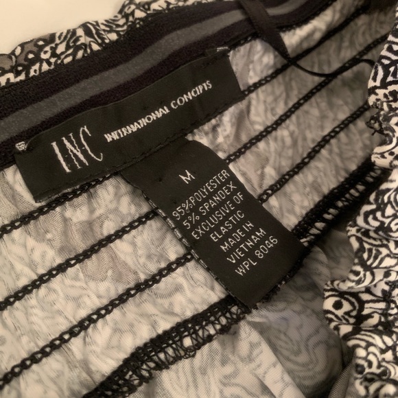 Gray paisley jumpsuit INC medium - Picture 2 of 8